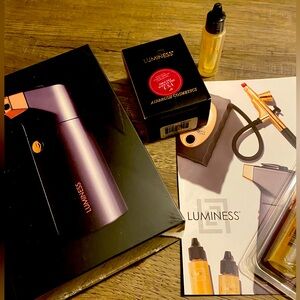 Luminess airbrush kit-brand new